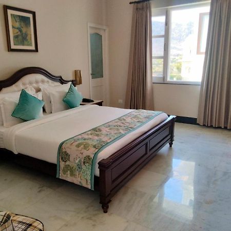 Boheda Manor - Luxury Retreat Hotel Udaipur Eksteriør billede